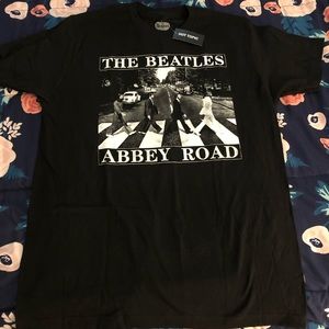 Hot Topic | Shirts | The Beatles T 